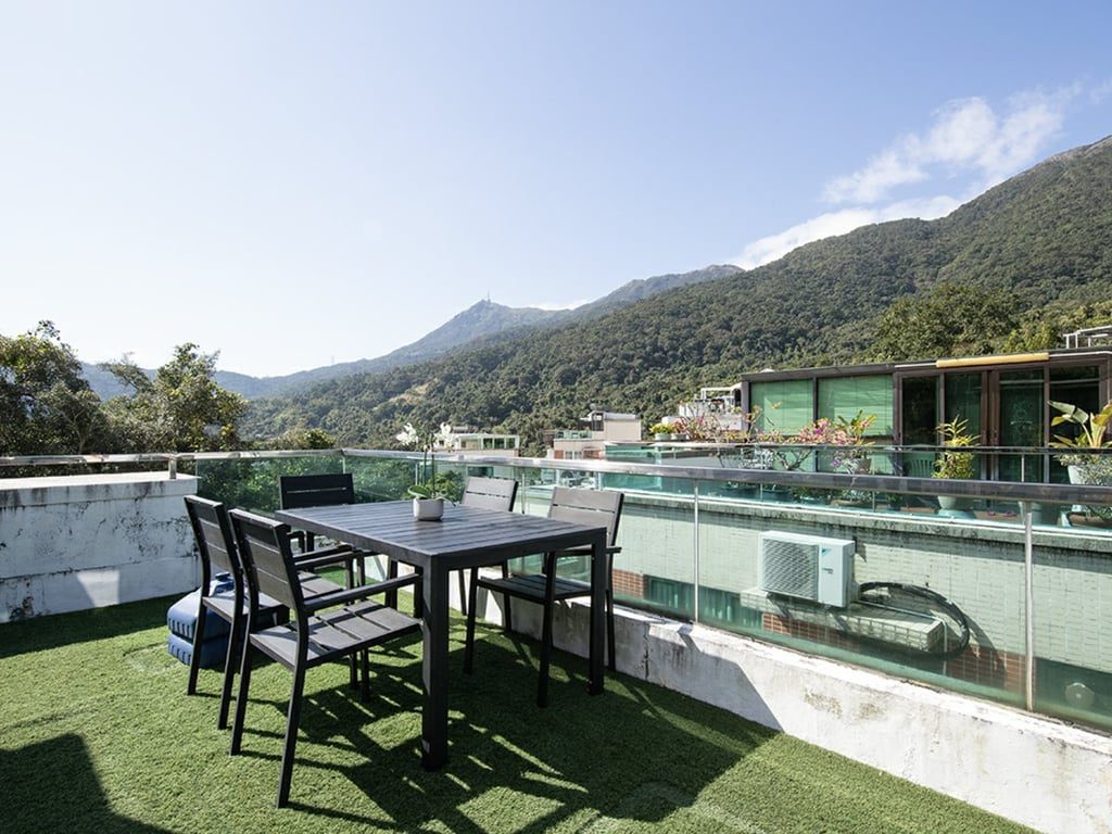 Villa Gold Finch