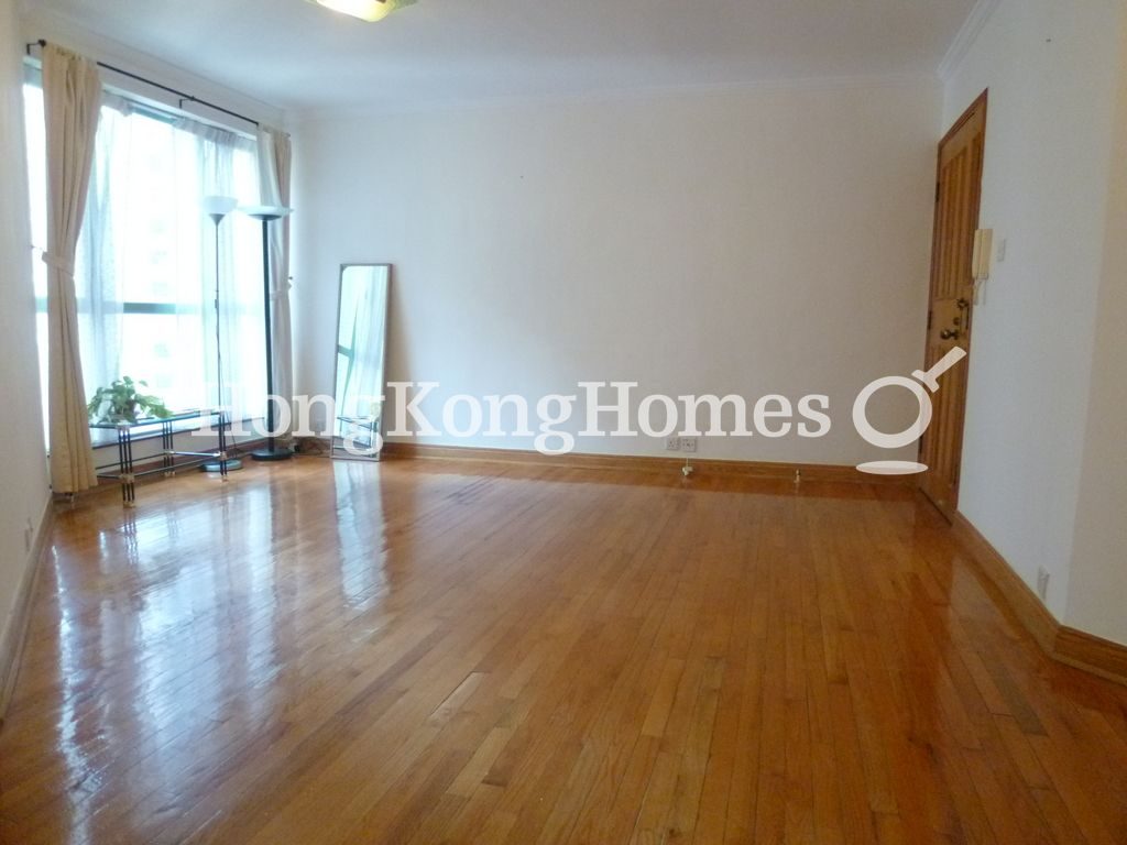 Living and Dining Room — Goldwin Heights, Mid-levels West