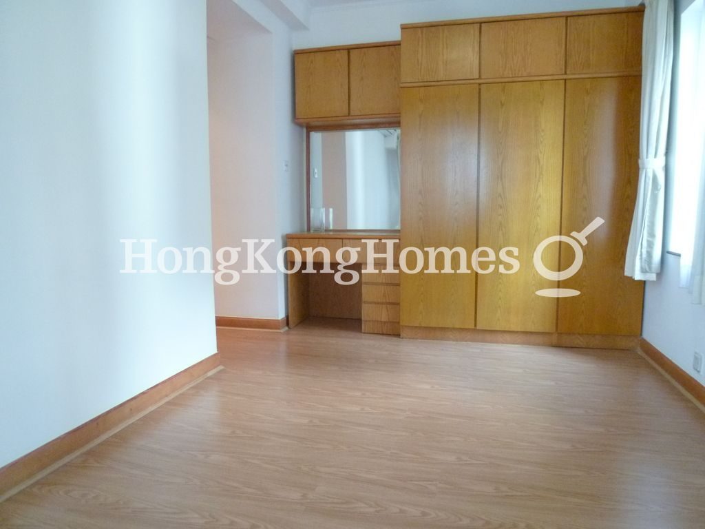 Master Bedroom — Goldwin Heights, Mid-levels West