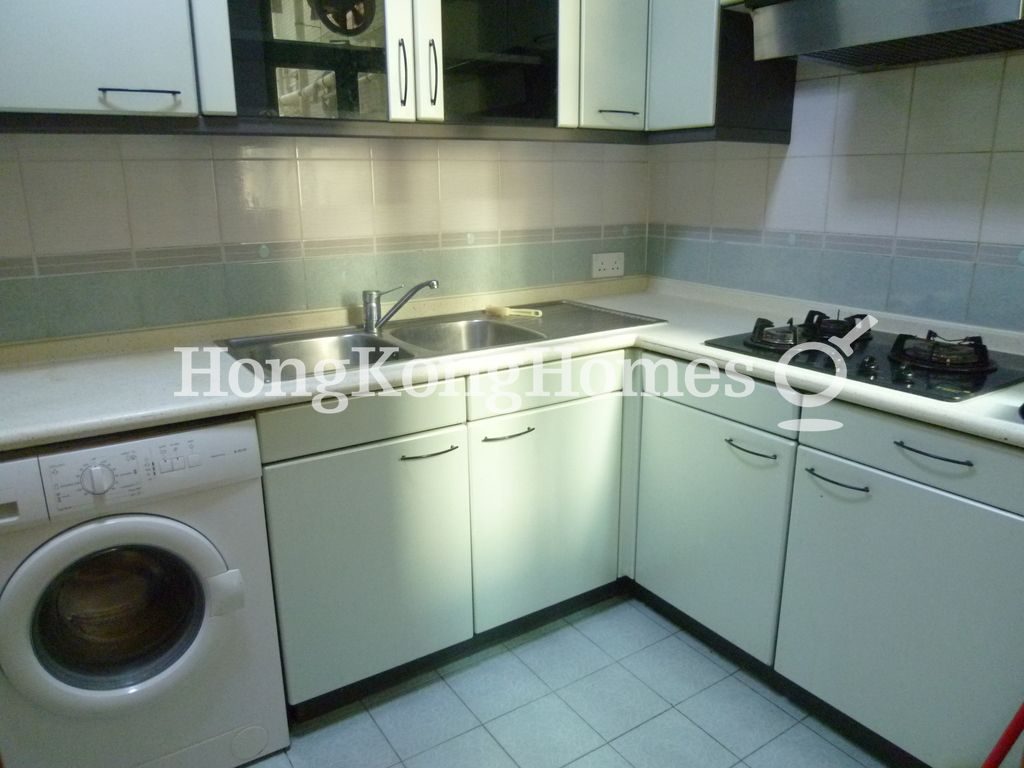 Kitchen — Goldwin Heights, Mid-levels West