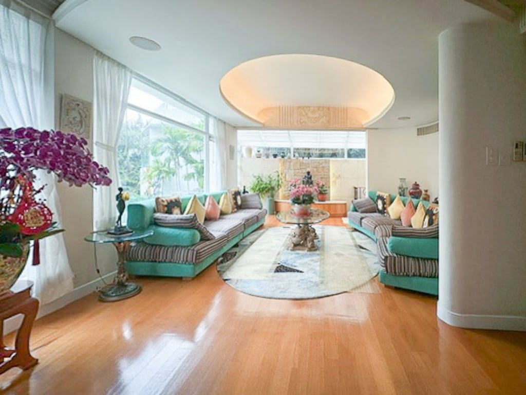 photo 3 — Panarama Terrace, South Bay