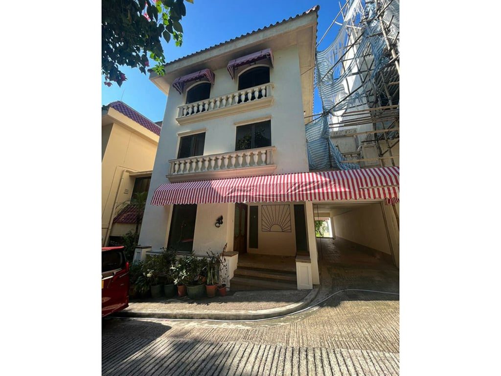 Villa Corniche