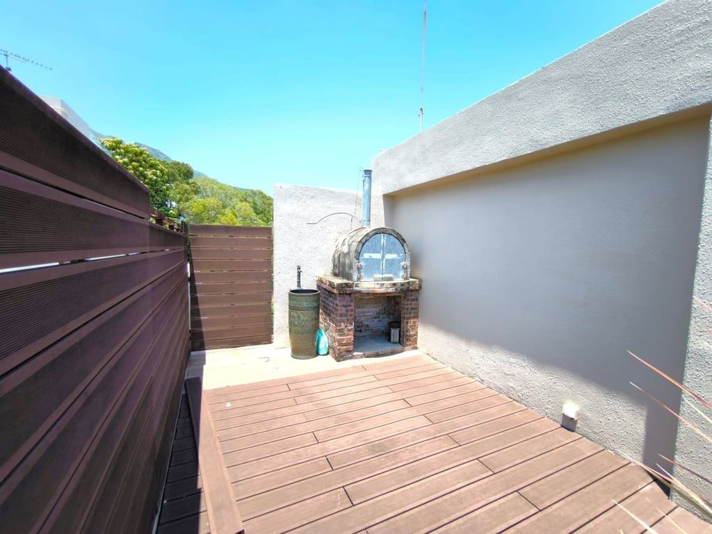 photo 12 — Golden Coast Villas, Lantau Island