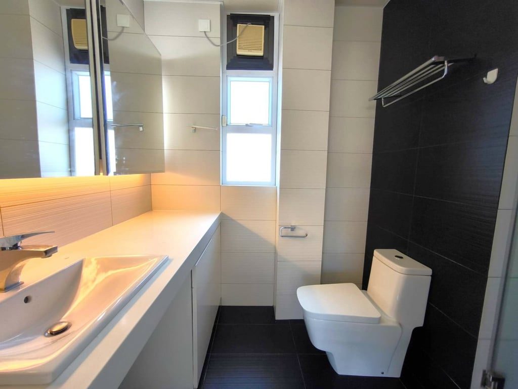 photo 14 — Golden Coast Villas, Lantau Island