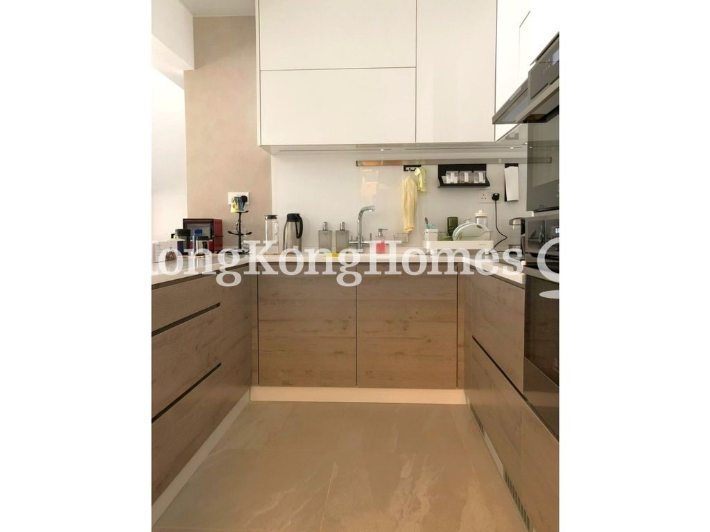 Open Kitchen — Kent Mansion, North Point