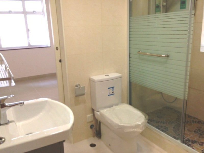 photo 4 — Baguio Villa, Pok Fu Lam