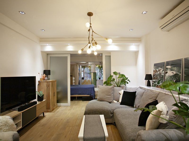 photo 2 — Yu Hing Mansion, Sheung Wan