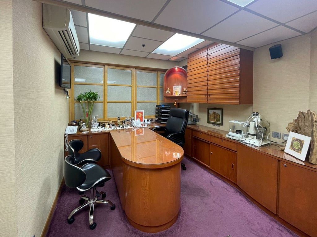 photo 18 — Siu Ying Commercial Building, Sheung Wan