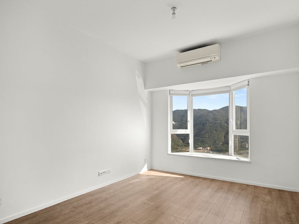photo 5 — Redhill Peninsula Apartments Twr 3, Redhill Peninsula