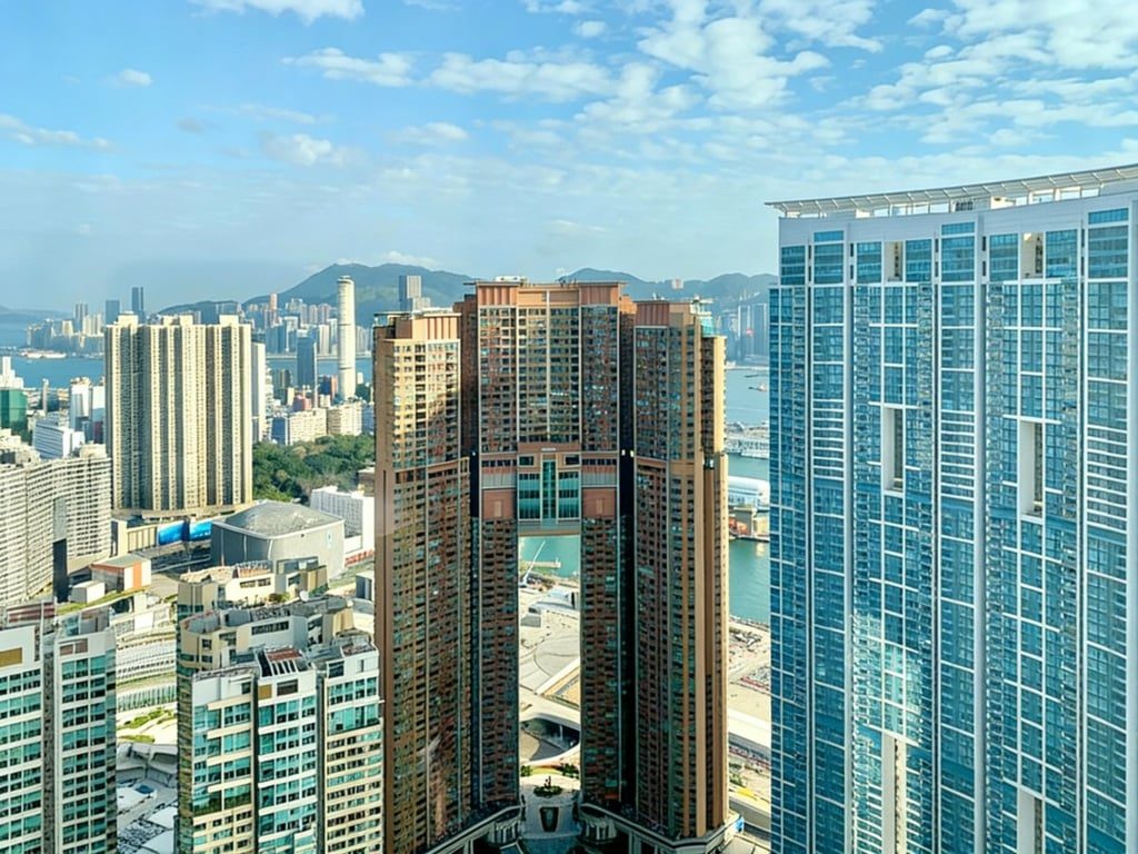 photo 3 — The Cullinan, Kowloon Station
