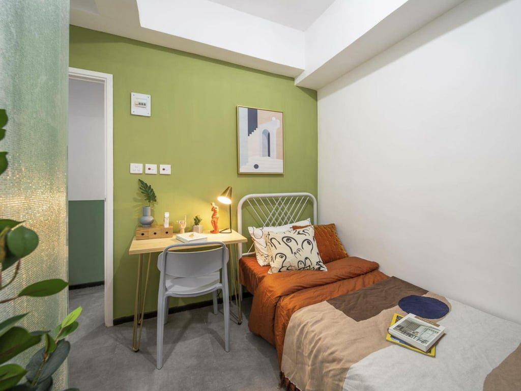 photo 5 — 33 Cooke Stree, Hung Hom