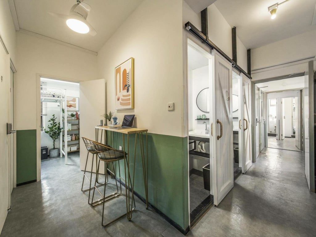 photo 6 — 33 Cooke Stree, Hung Hom