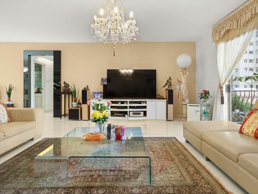 photo 5 — Villa Veneto, Mid Levels Central