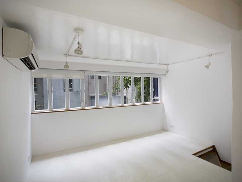 photo 11 — Beaufort House, Soho
