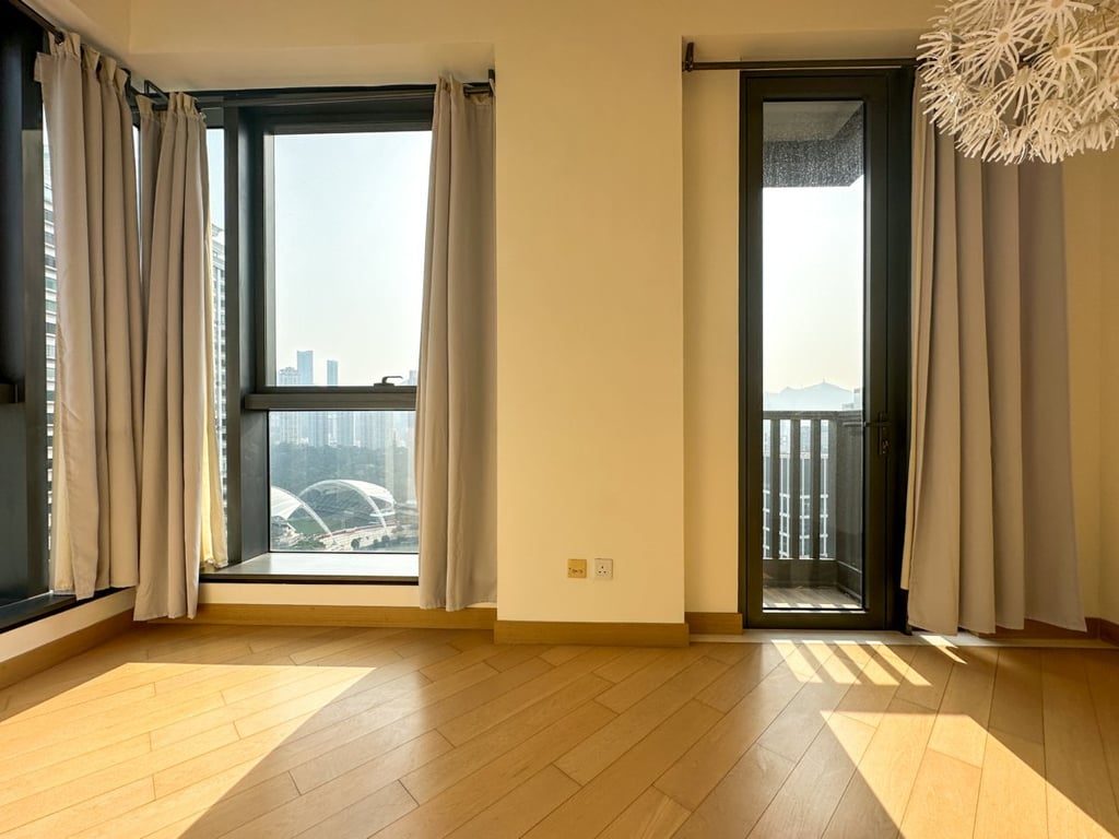photo 8 — Warrenwoods, Tai Hang