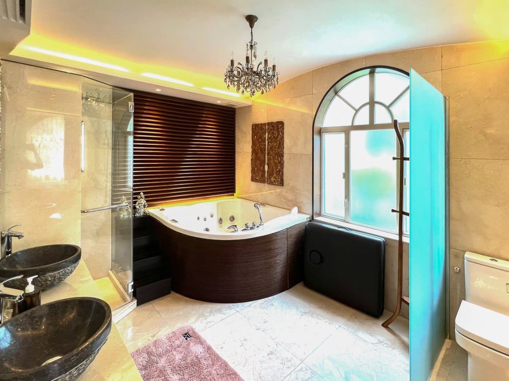 photo 3 — Casa Pino, Kowloon Tong