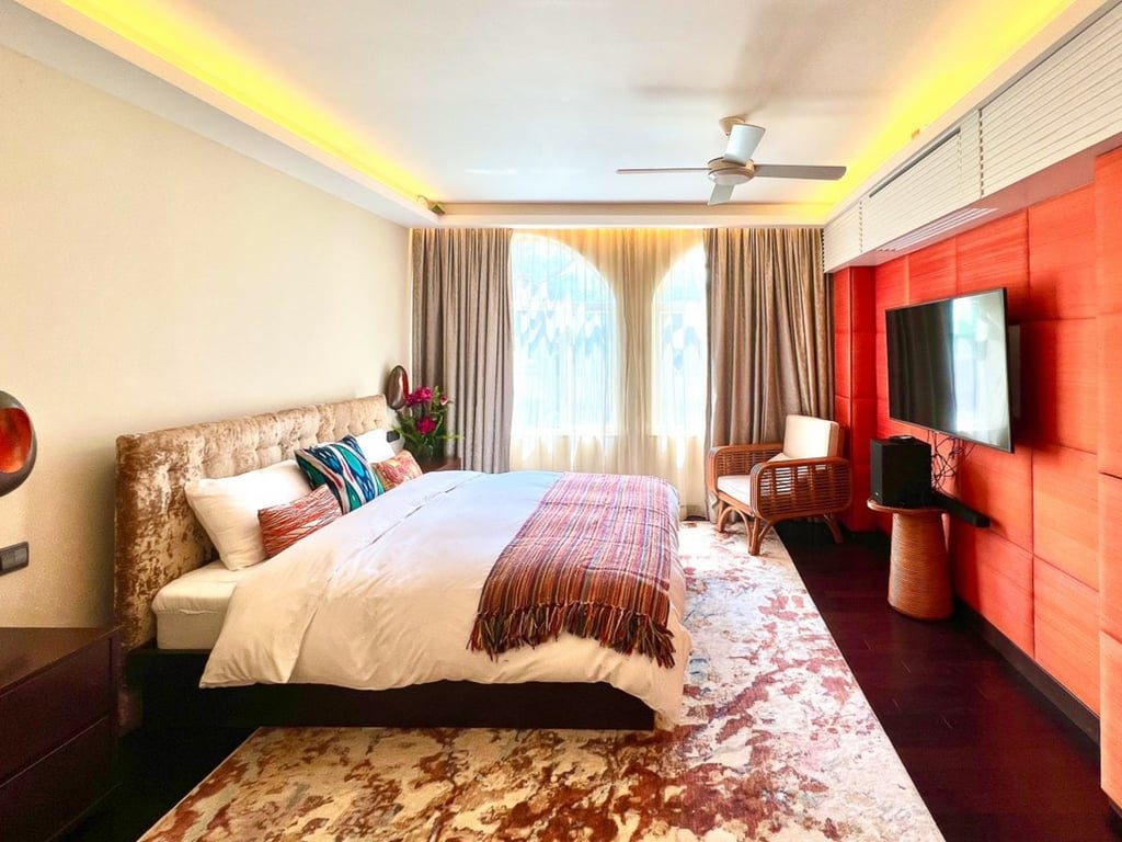 photo 5 — Casa Pino, Kowloon Tong