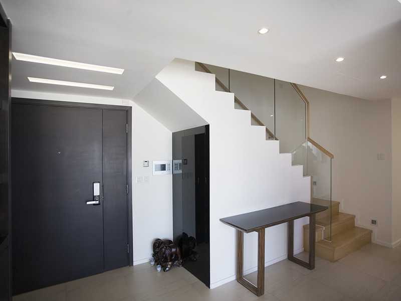 photo 10 — CentreStage, Soho