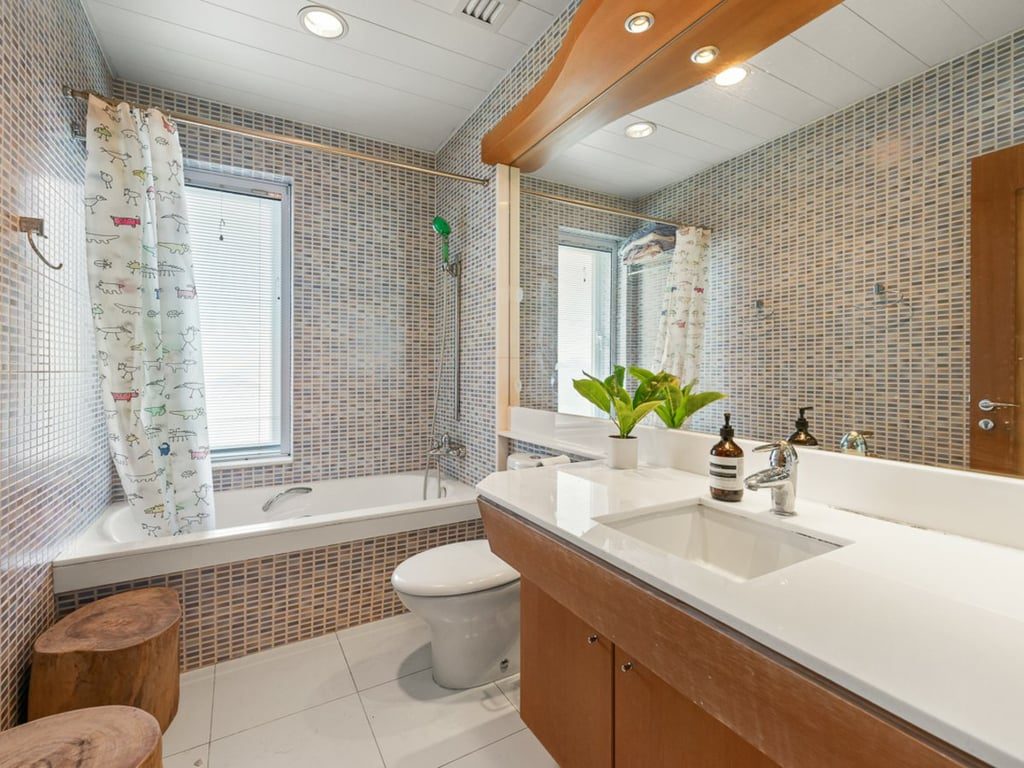 photo 9 — Manly Villa, Wong Chuk Hang