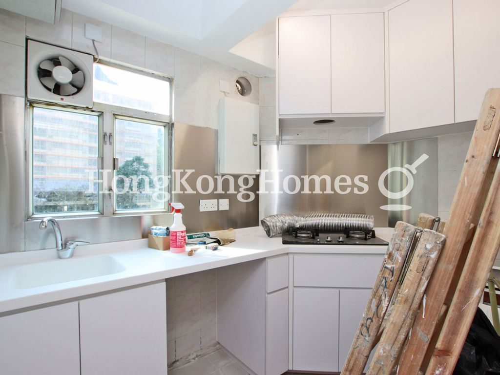 Kitchen — Conduit Tower, Mid-levels West