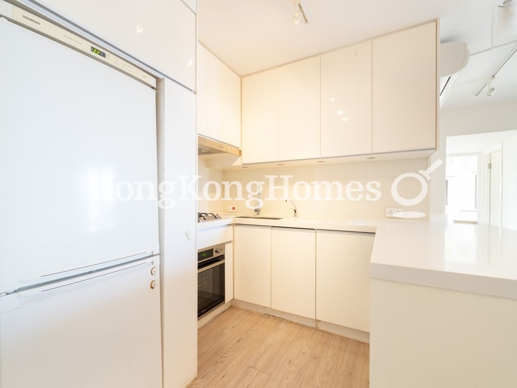 Open Kitchen — Euston Court - Block 02, Mid-levels West