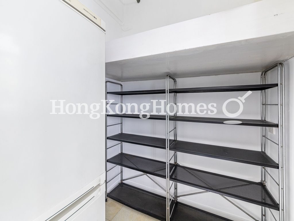 Maid's Room — Four Winds, Pokfulam