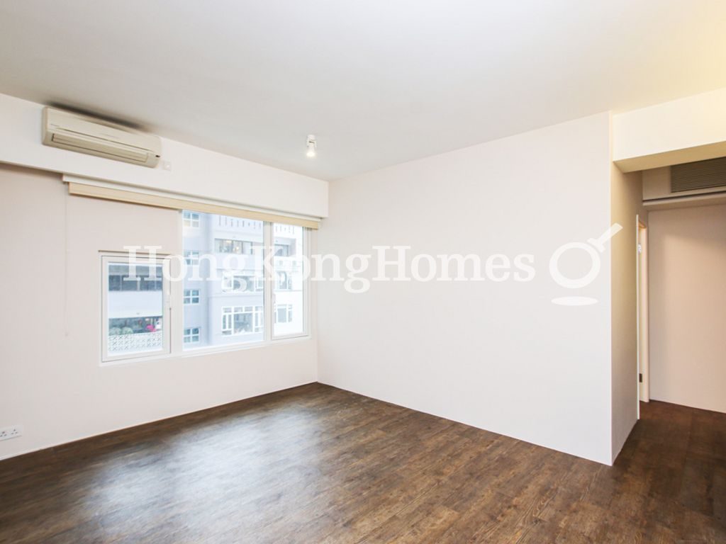 Living and Dining Room — Grand Court, Happy Valley