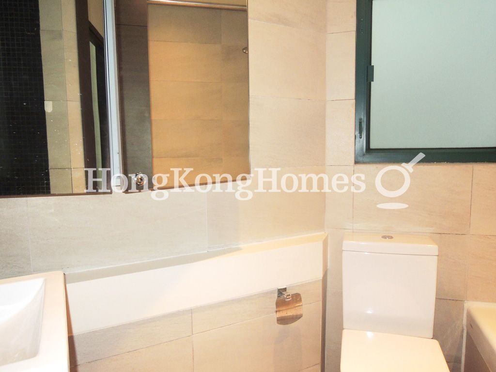 Guest Bathroom — Grand Promenade - Tower 02, Quarry Bay