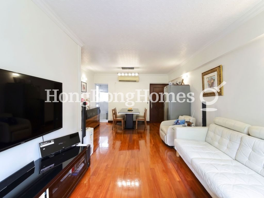 Living and Dining Room — Grandview Tower - Block B, Mid-levels East
