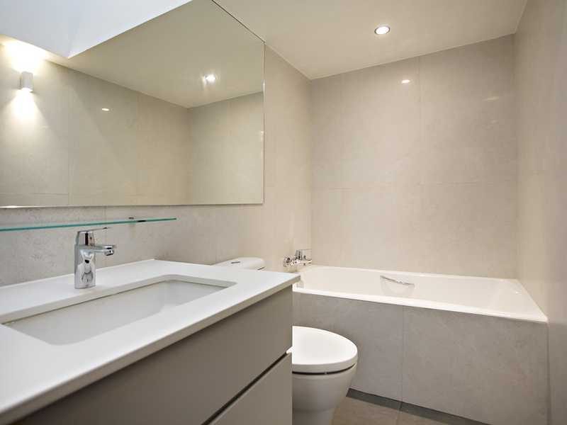 photo 13 — 5 Headland Road, South Bay