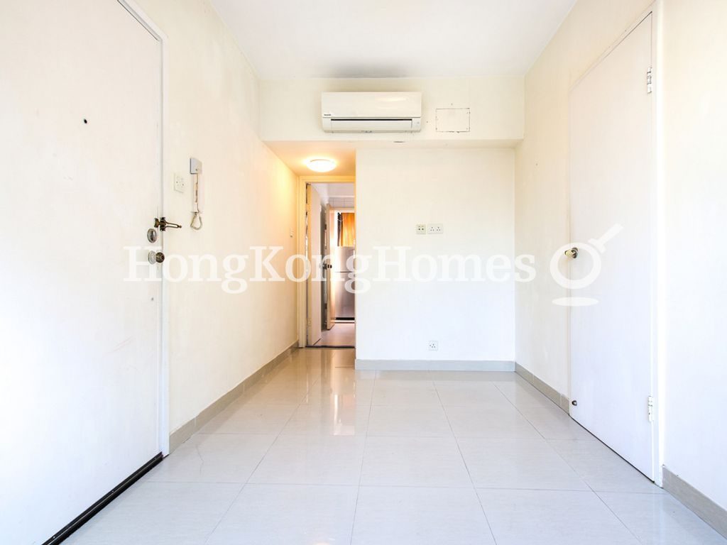 Living and Dining Room — The First Mansion, Causeway Bay