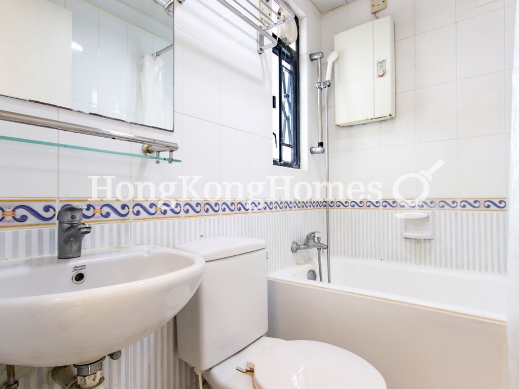 Guest Bathroom — The First Mansion, Causeway Bay