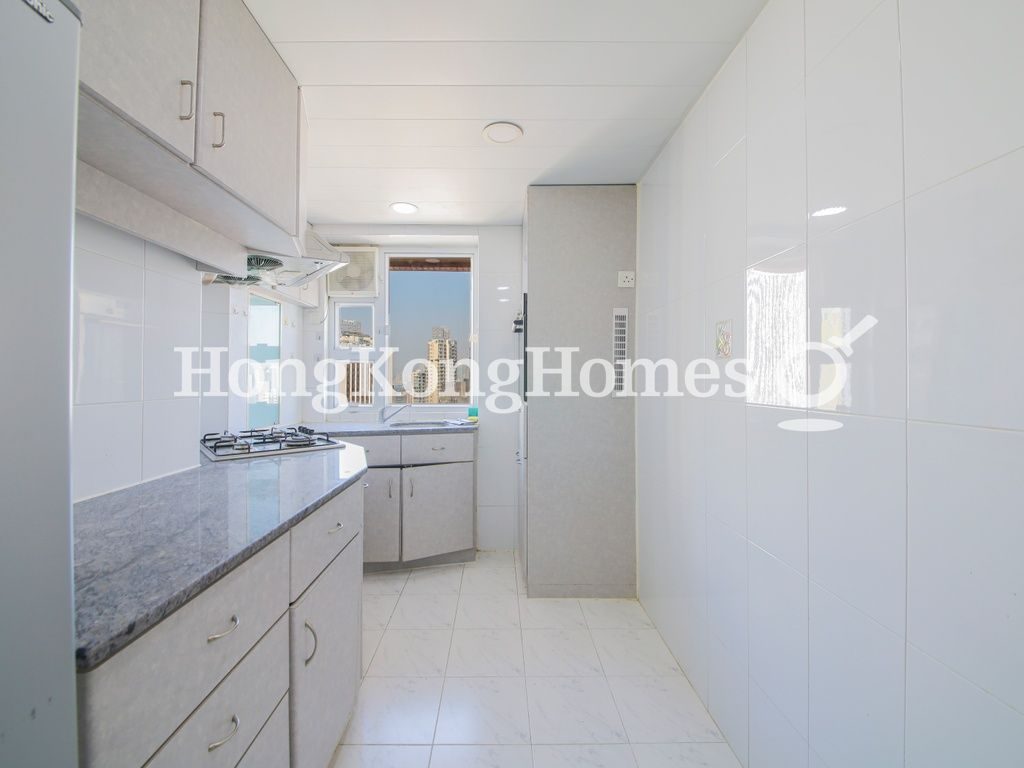 Kitchen — Grandview Tower - Block B, Mid-levels East