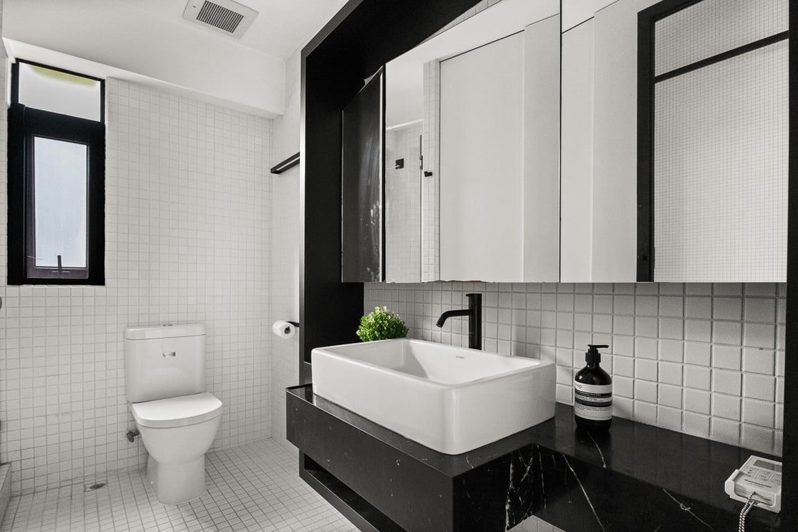 photo 9 — Sea Breeze Court, North Point