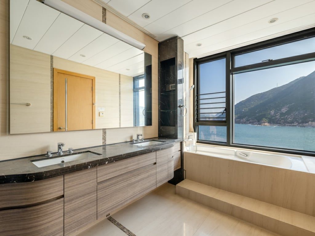 photo 9 — UNIR Garden, Shek O
