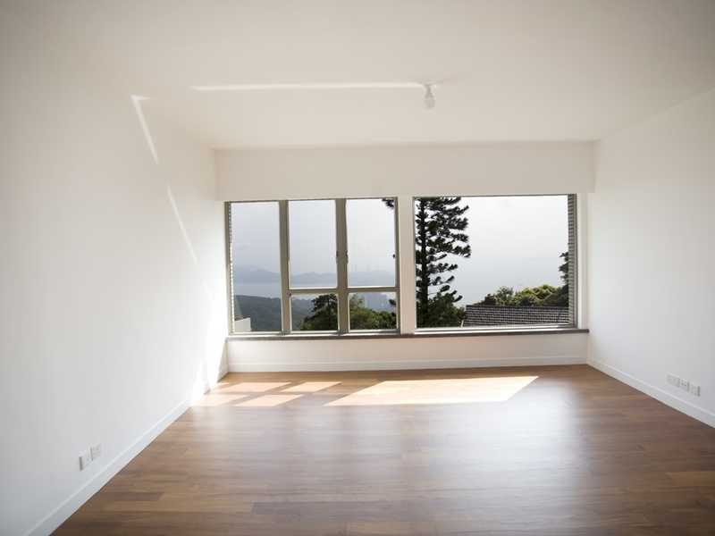 photo 8 — Mount Austin Estate, The Peak