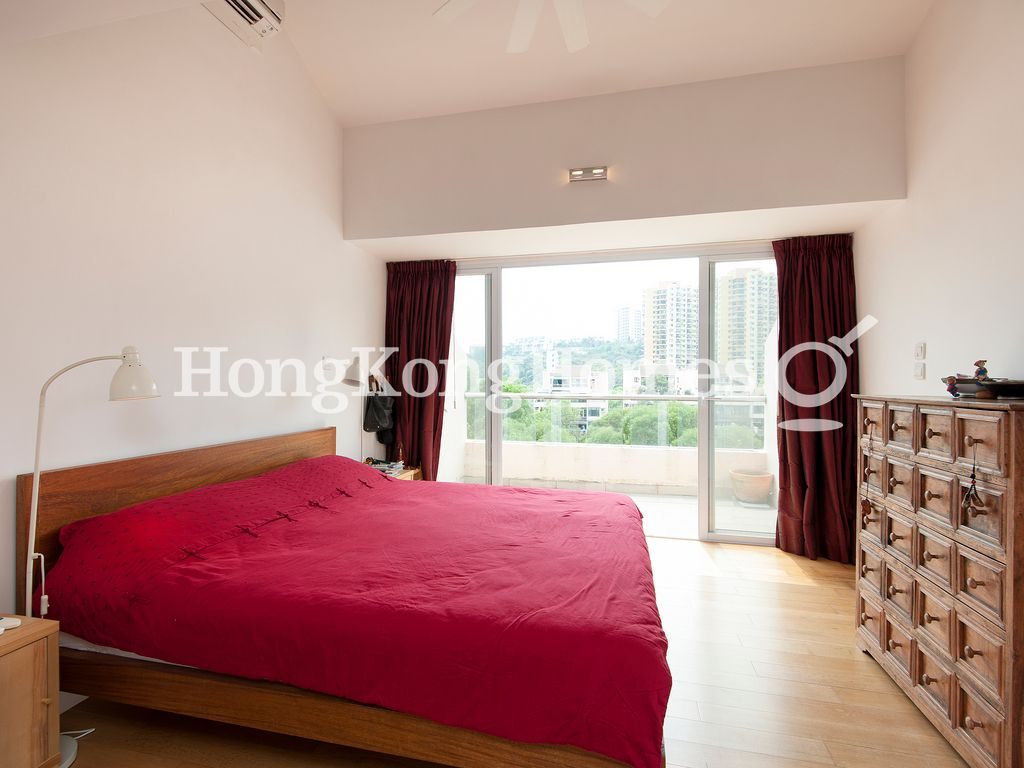 Master Bedroom — Phase 1 - Beach Village - Seahorse Lane - Block 08, Discovery Bay