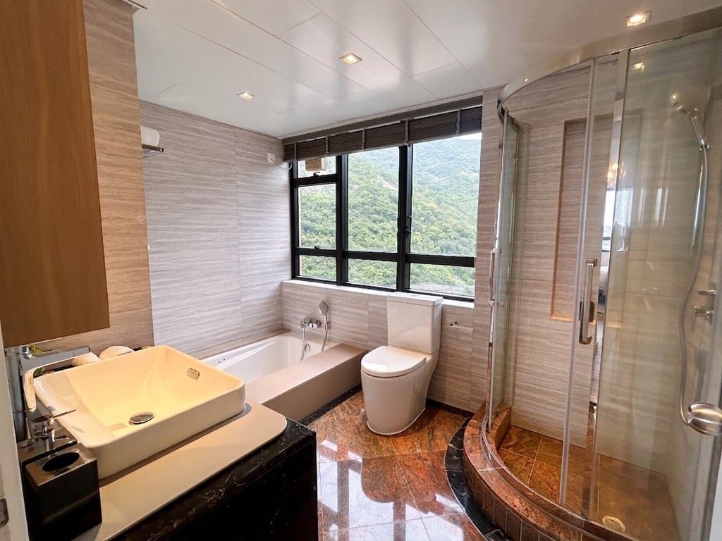 photo 8 — Pacific View, Tai Tam