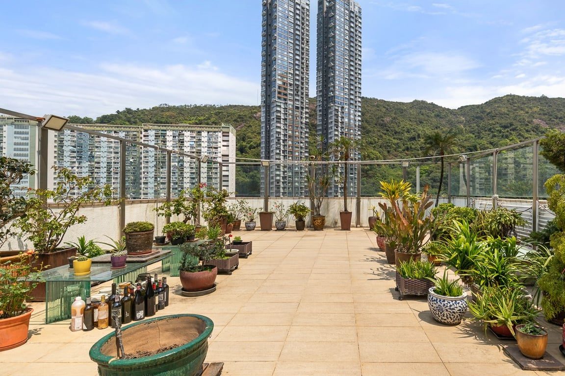 photo 2 — Rosedale, Tai Hang