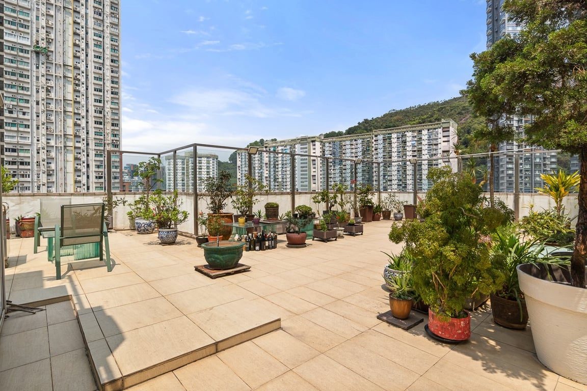 photo 3 — Rosedale, Tai Hang