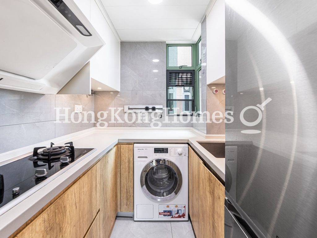 Kitchen — Royal Court, Mid-levels Central