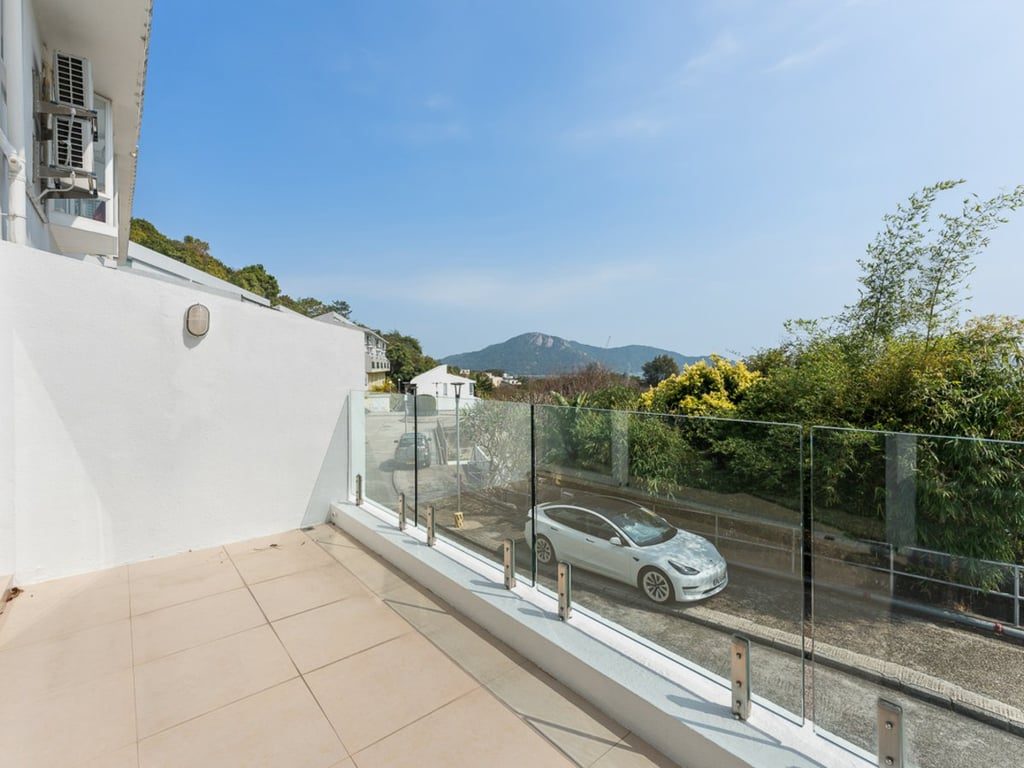 photo 9 — Leyburn Villas, Lantau Island