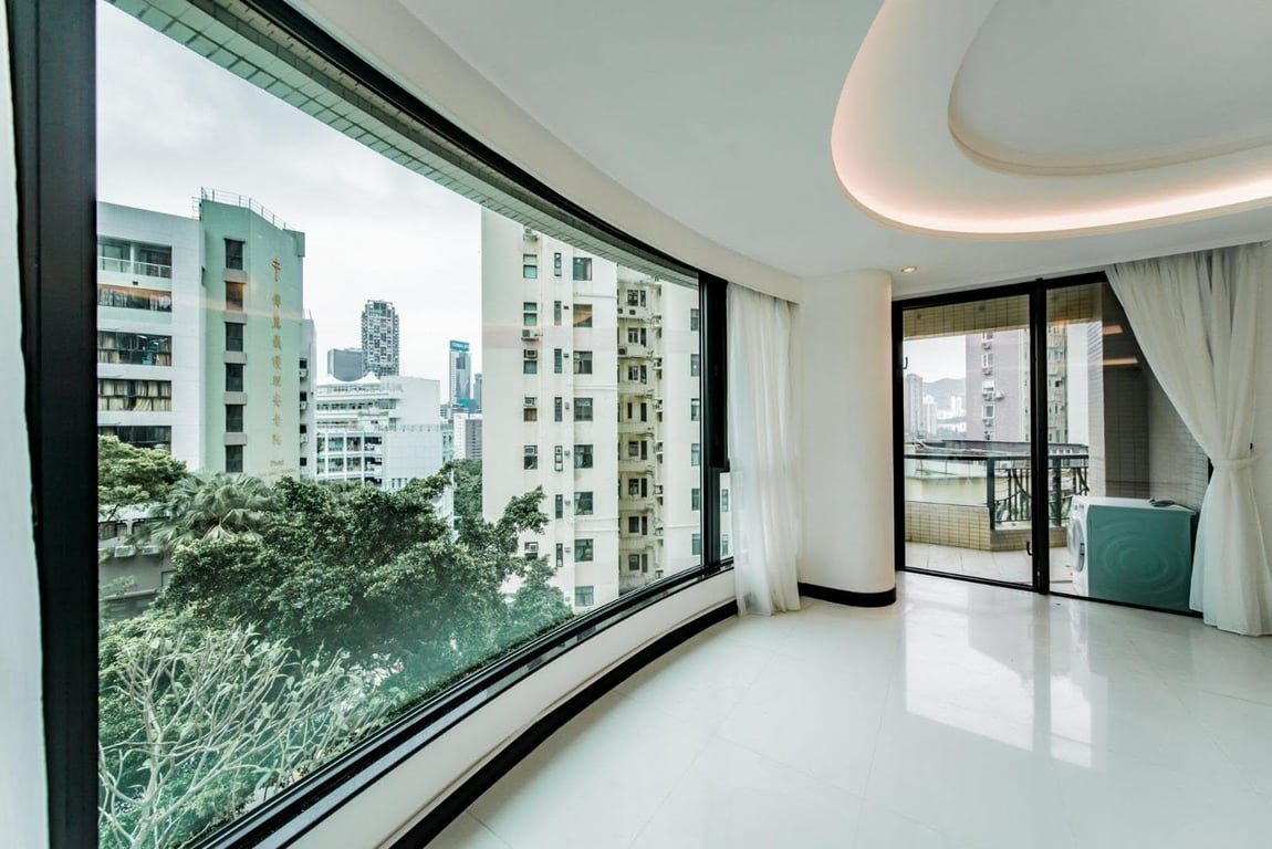 photo 5 — 8 Shiu Fai Terrace, Mid Levels East