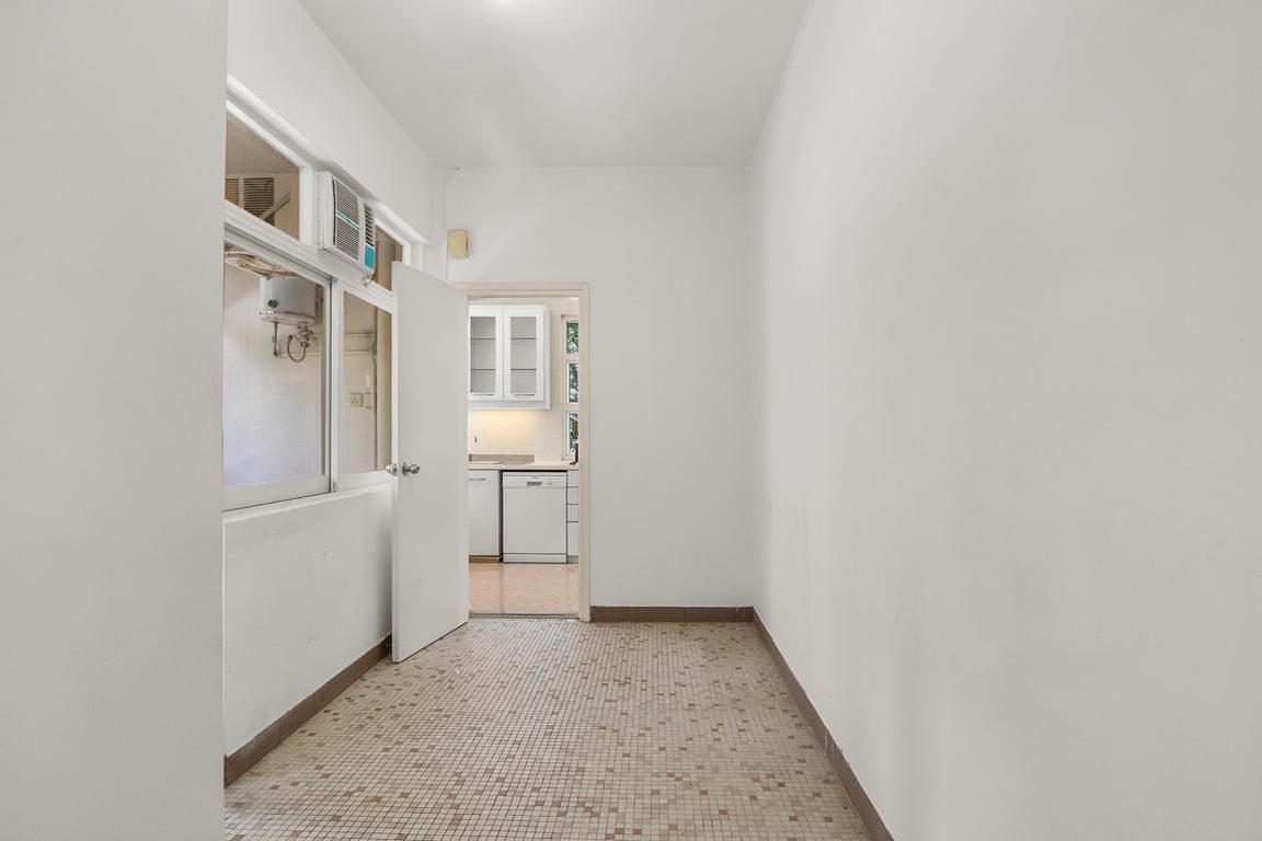 photo 14 — Villa Martini Blk 1, Stanley