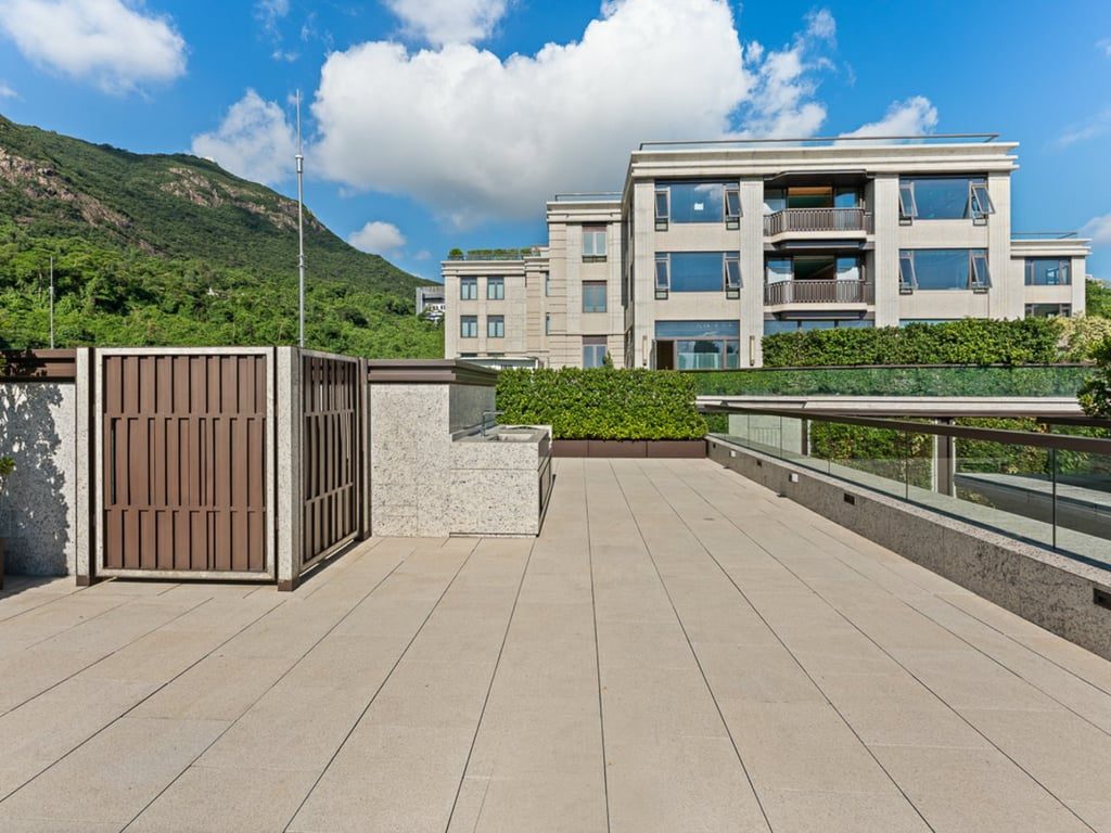 photo 2 — No. 15 Shouson, Shouson Hill
