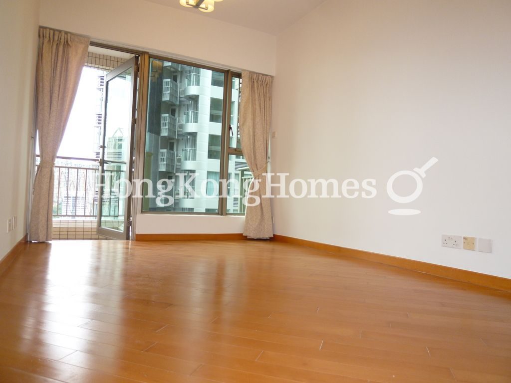 Living and Dining Room — The Zenith - Block 2, Wan Chai