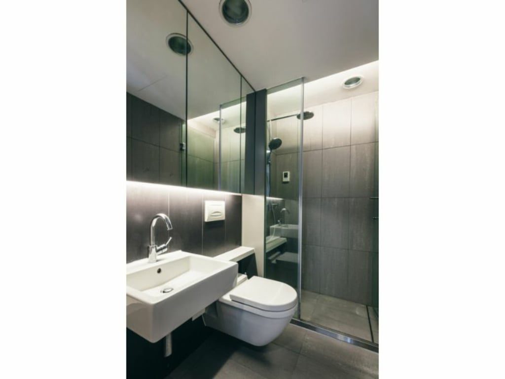 photo 7 — The Oakhill, Wan Chai