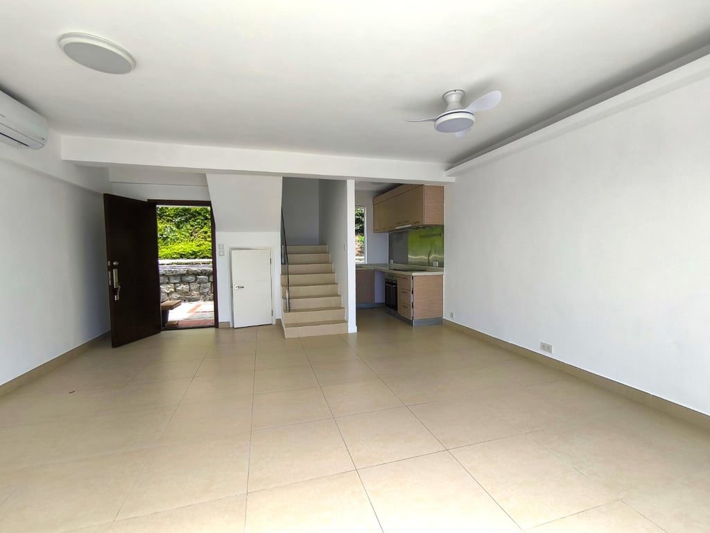 photo 4 — Leyburn Villas, Cheung Sha