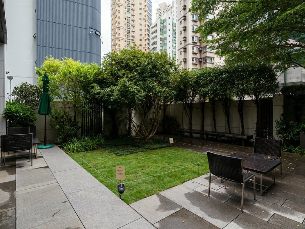 photo 2 — Eight Kwai Fong Happy Valley, Happy Valley