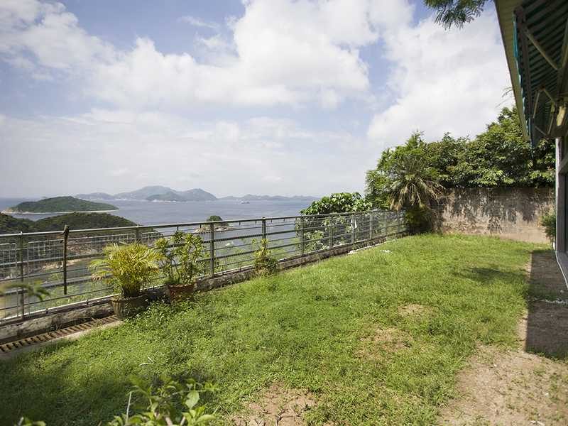 6 Headland Road